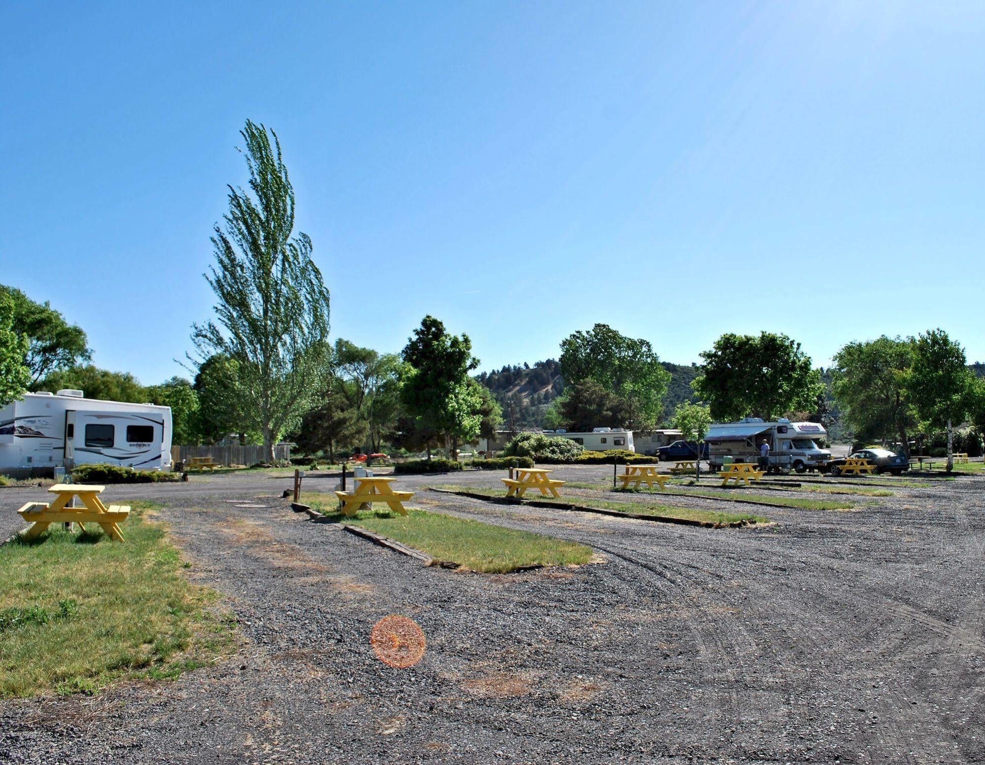 Oregon Motel 8 And Rv Park Klamath Falls Extérieur photo