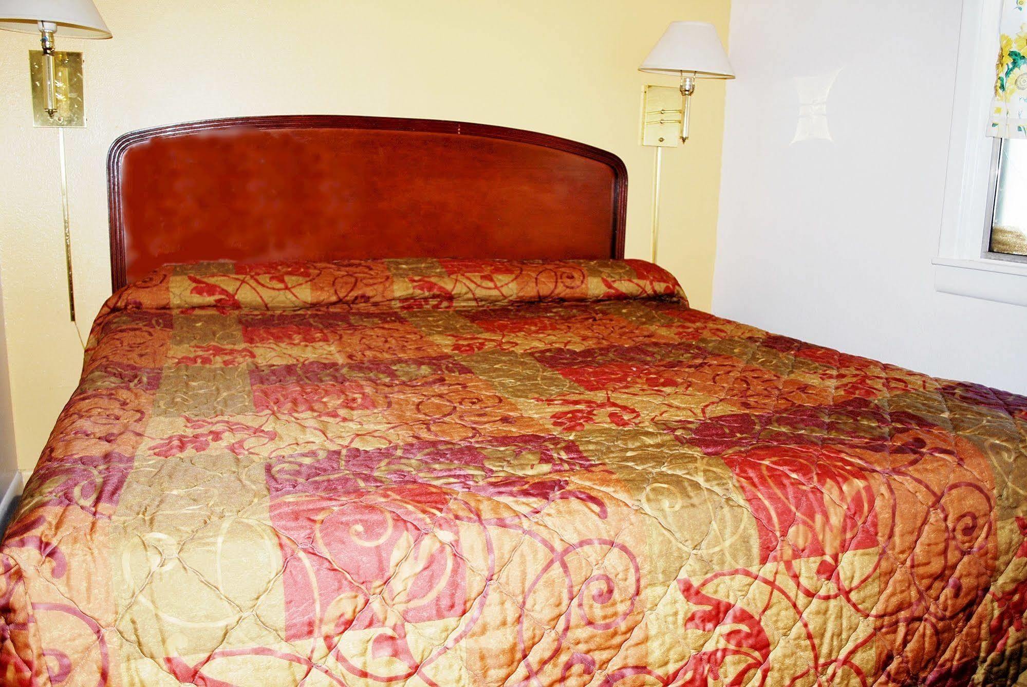 Oregon Motel 8 And Rv Park Klamath Falls Extérieur photo