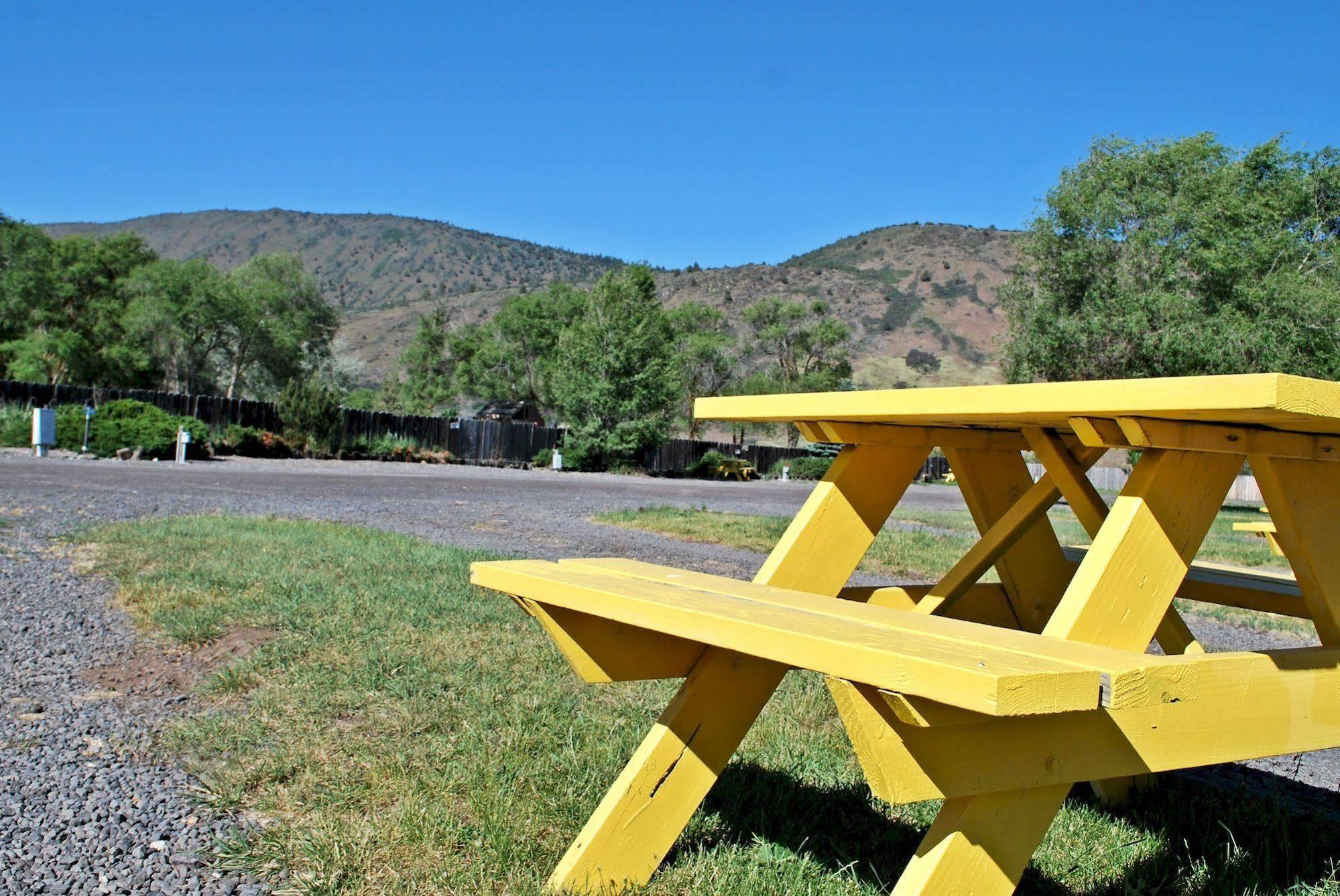 Oregon Motel 8 And Rv Park Klamath Falls Extérieur photo