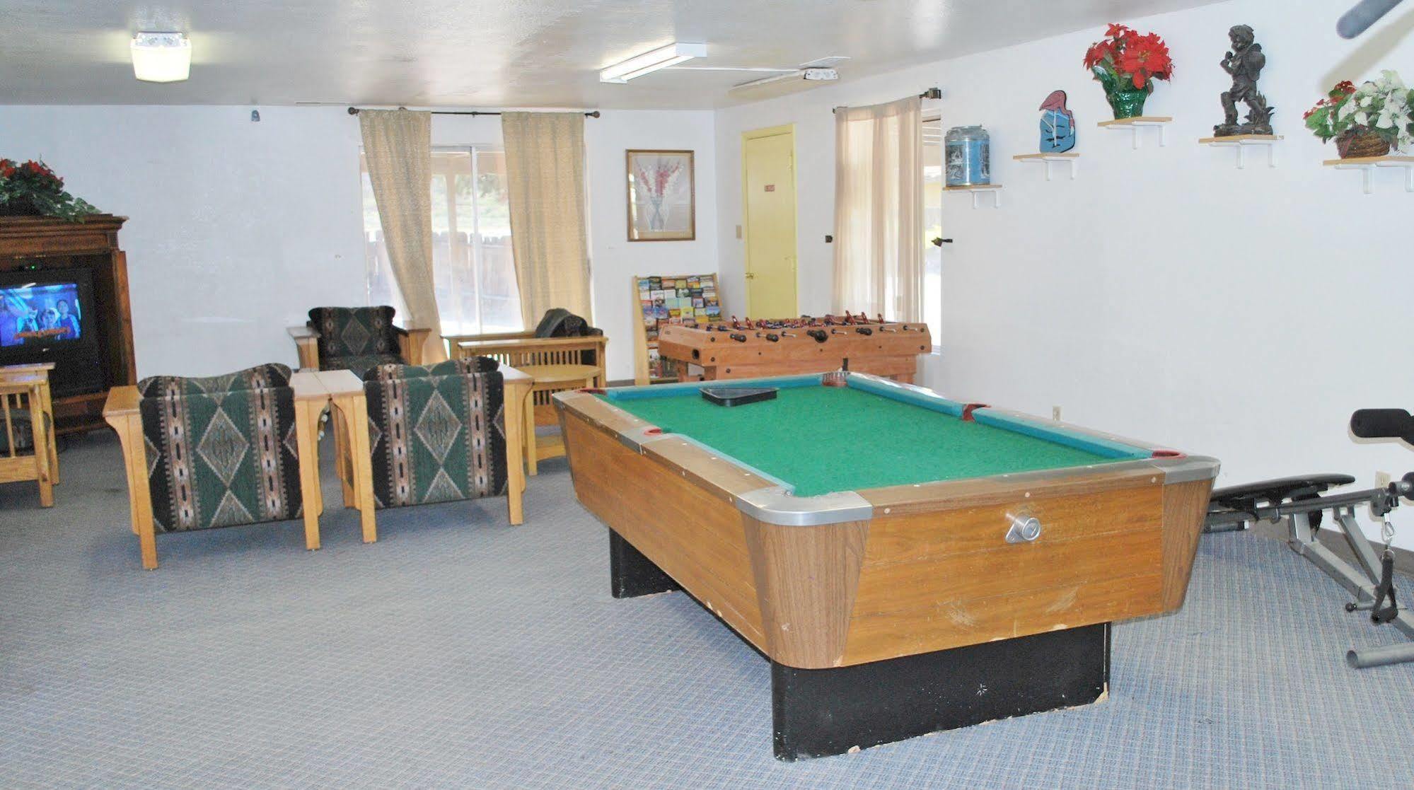 Oregon Motel 8 And Rv Park Klamath Falls Extérieur photo